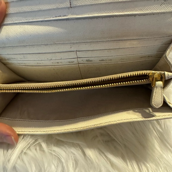 Prada leather long wallet - Picture 5 of 5